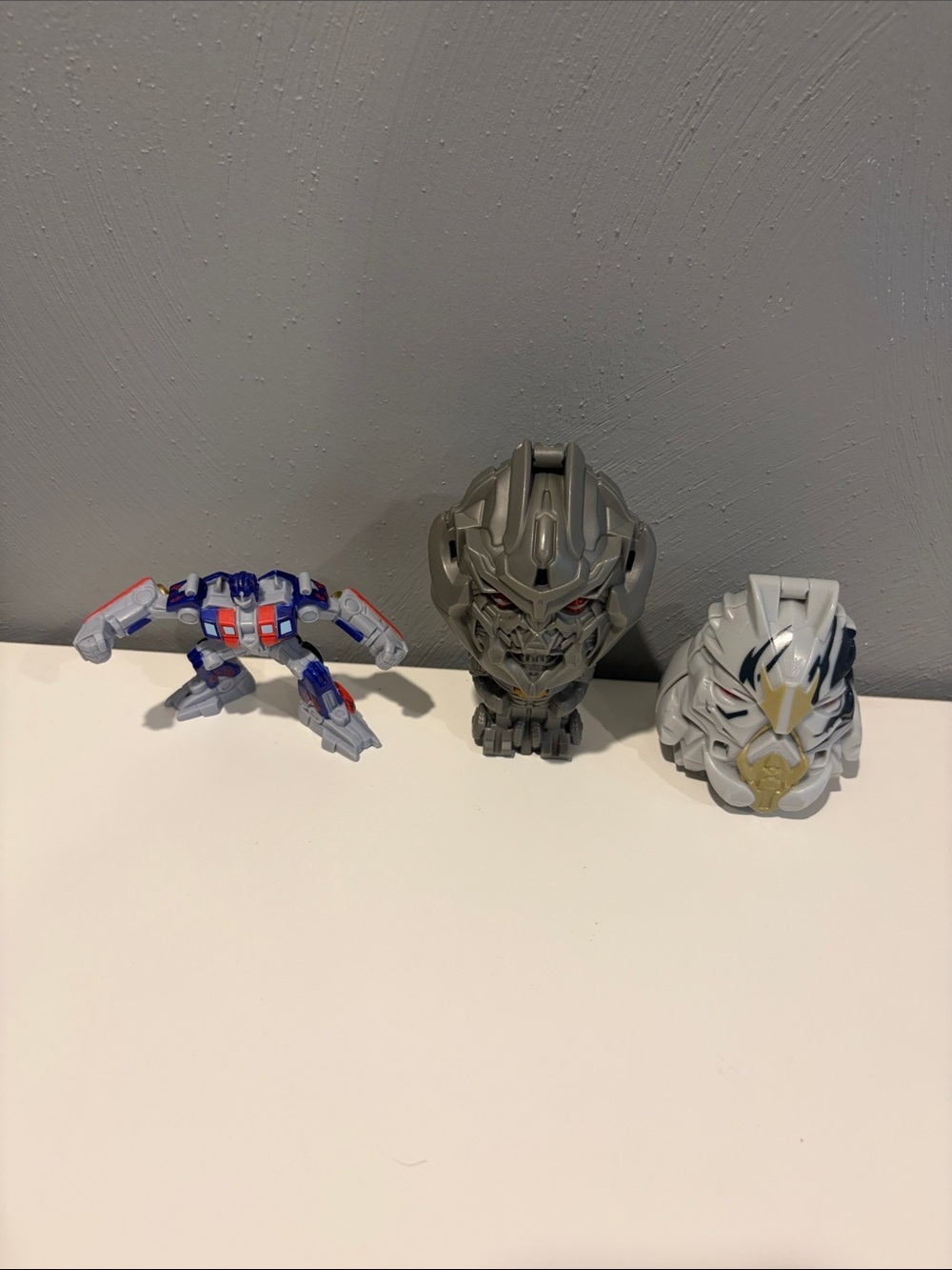 Transformers toy lot 2 Burger King and 1 cake topper